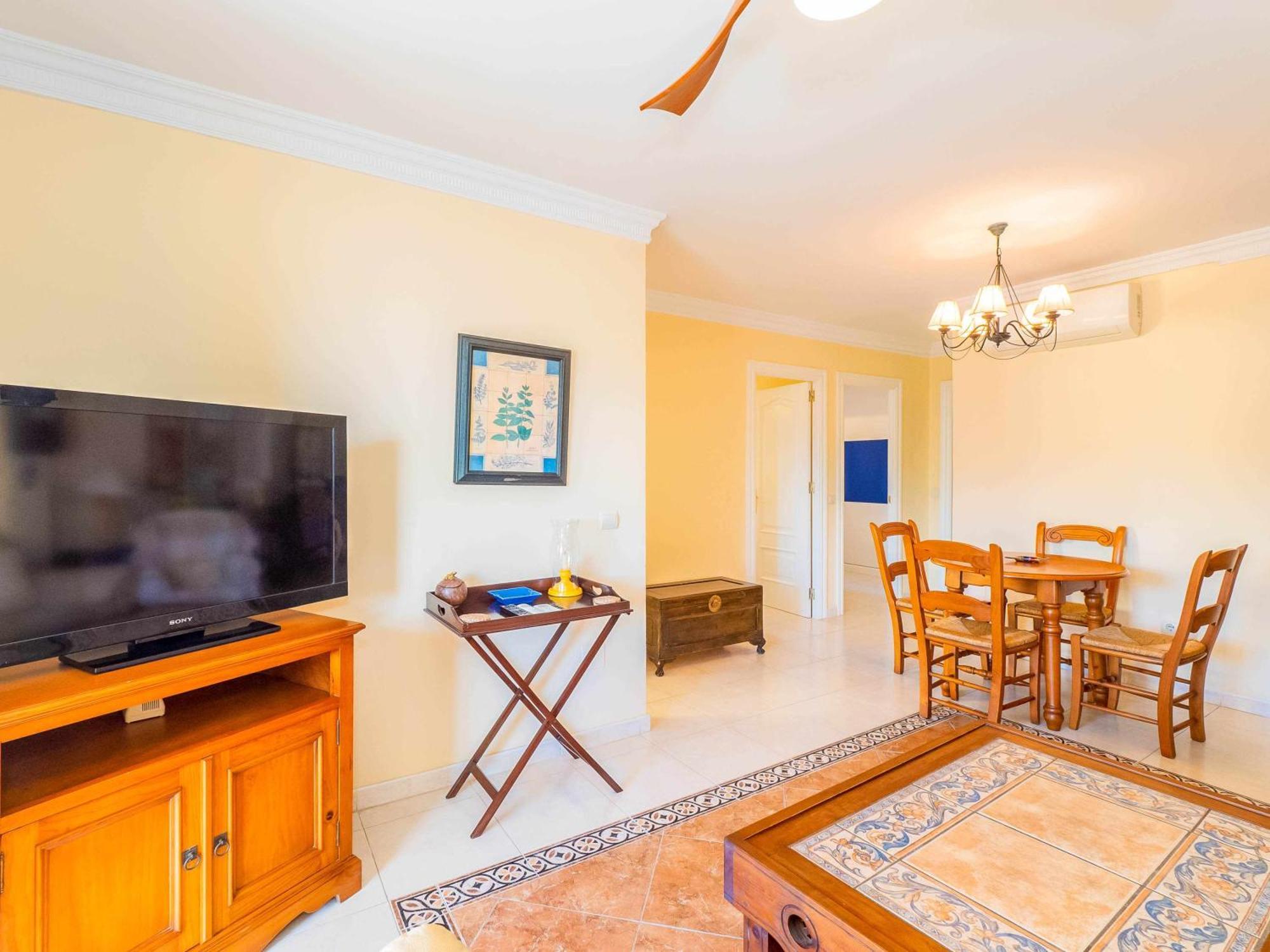 Apartamento Amplio y Acogedor en la Playa con Terraza Rincón de la Victoria Exterior foto