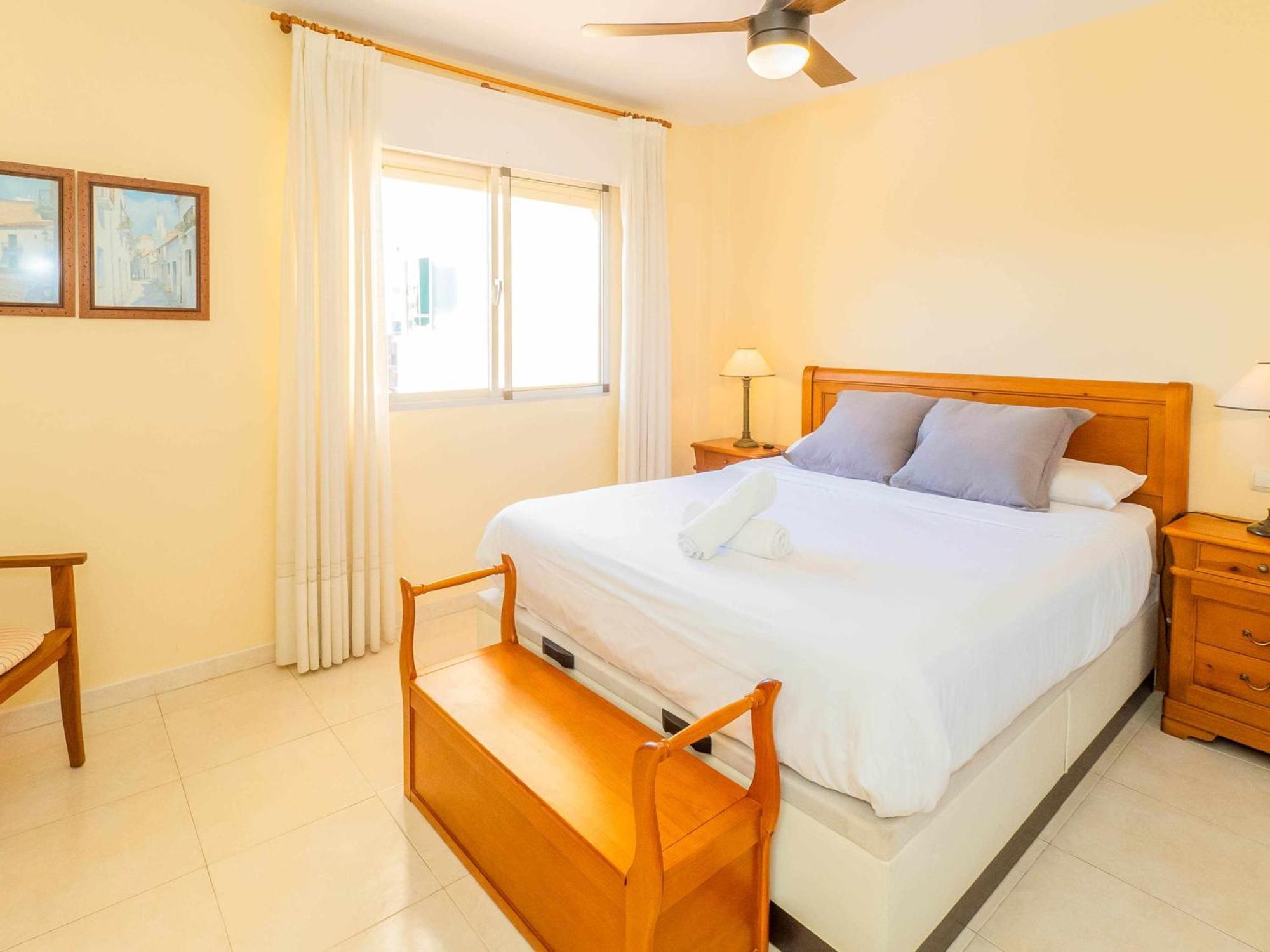 Apartamento Amplio y Acogedor en la Playa con Terraza Rincón de la Victoria Exterior foto