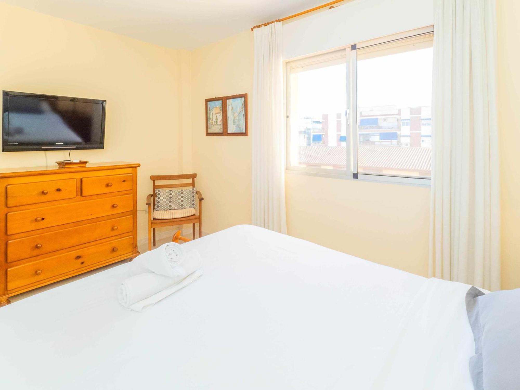 Apartamento Amplio y Acogedor en la Playa con Terraza Rincón de la Victoria Exterior foto