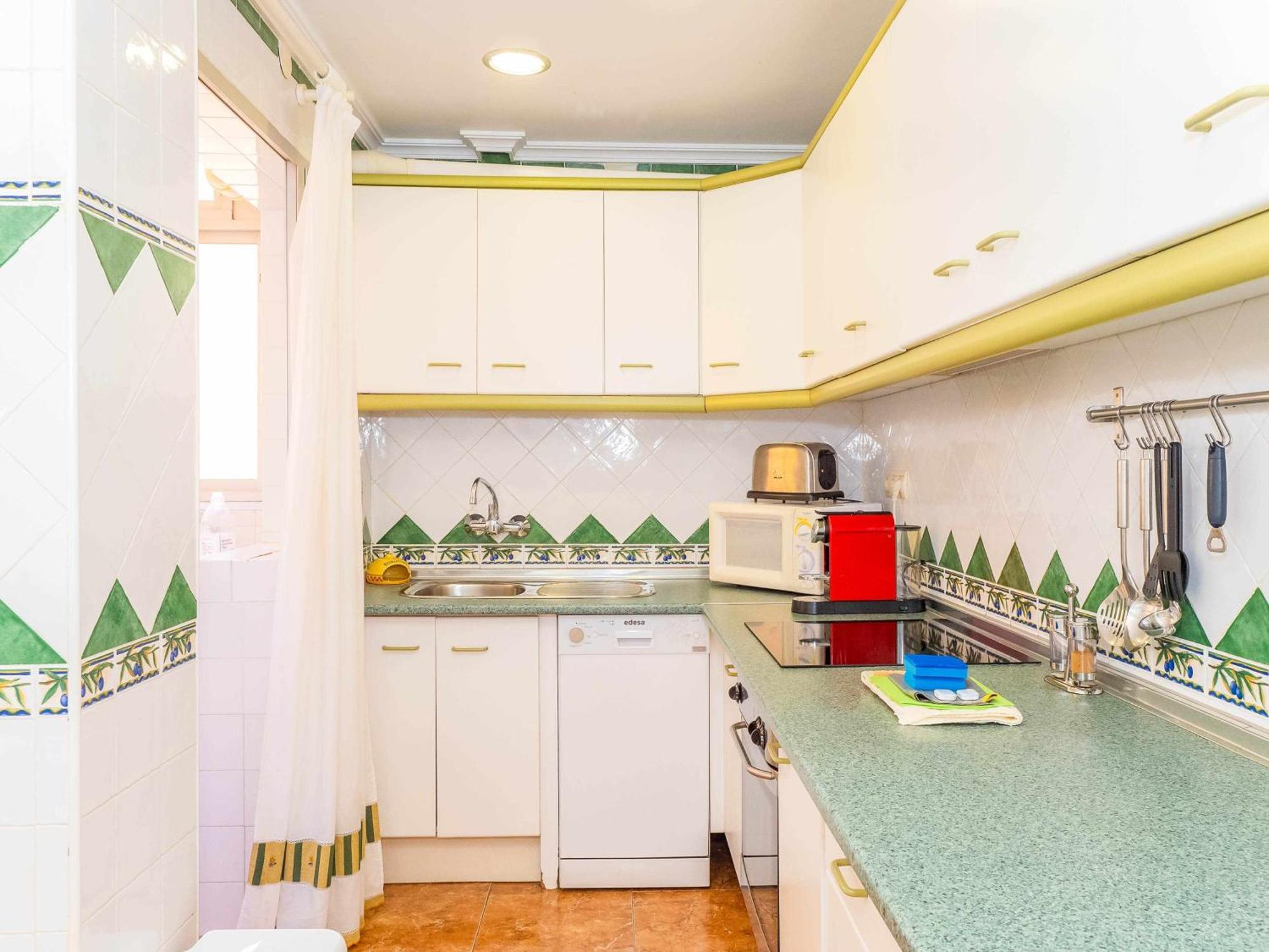 Apartamento Amplio y Acogedor en la Playa con Terraza Rincón de la Victoria Exterior foto